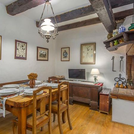 Apartment Kuharic Ґрожнян Екстер'єр фото